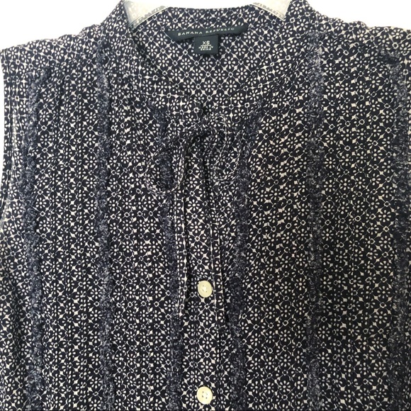 Banana Republic Blue/White SL Button Front Blouse - Picture 3 of 6